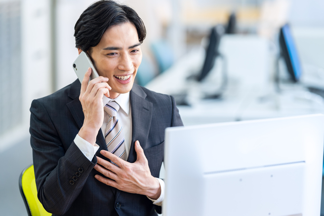 広告の多さや過剰な営業連絡