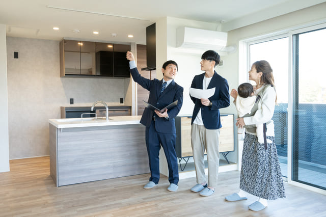 内見時に細かいポイントを確認する