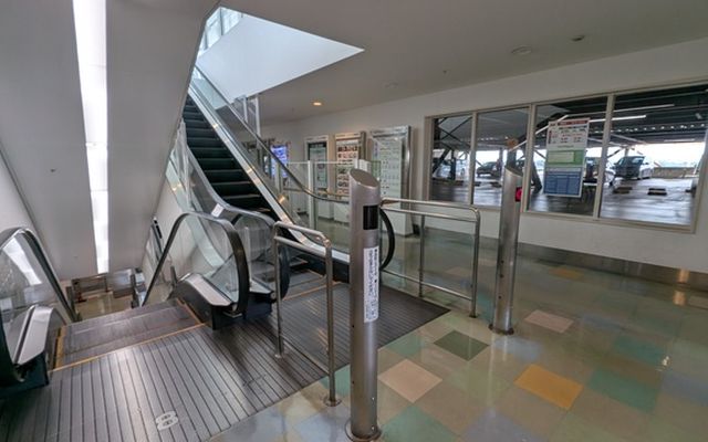 ショッピングモール館内のイメージ